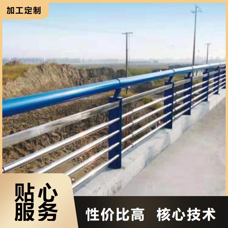 灯光护栏道路隔离栏严谨工艺质量牢靠