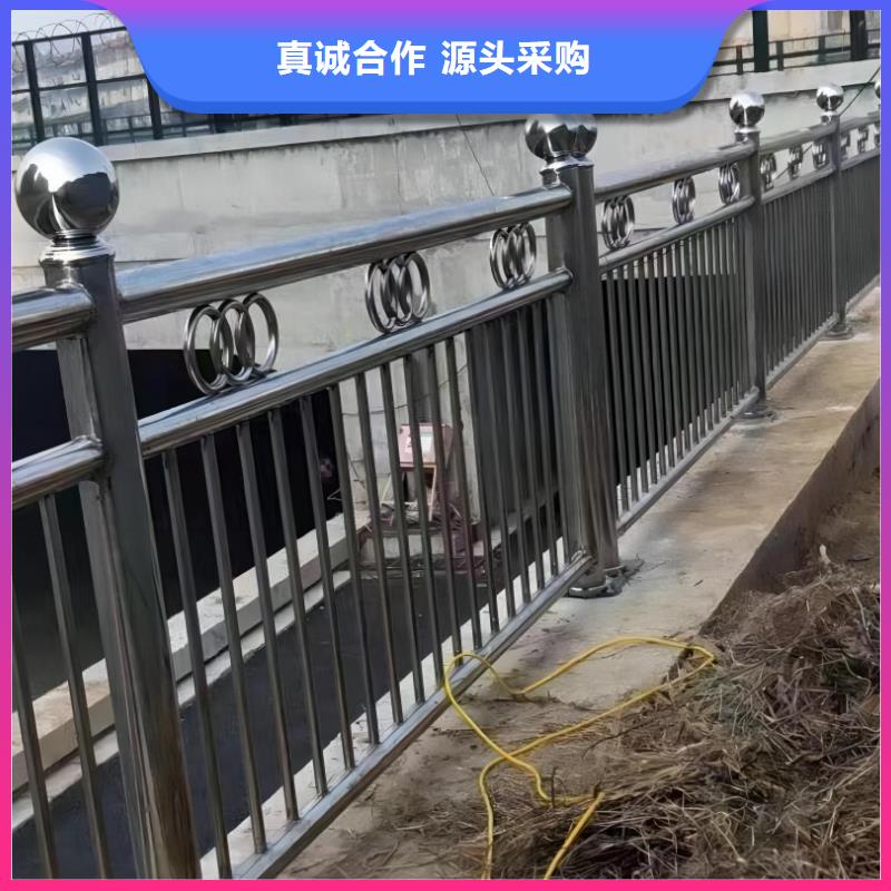 仿木纹河道护栏栏杆不锈钢河道栏杆销售公司电话质量牢靠